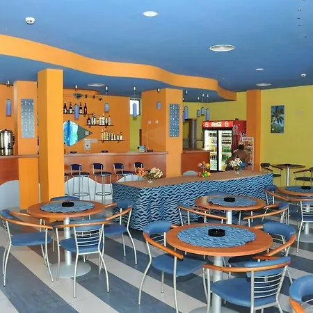 Hotel Siana 2*